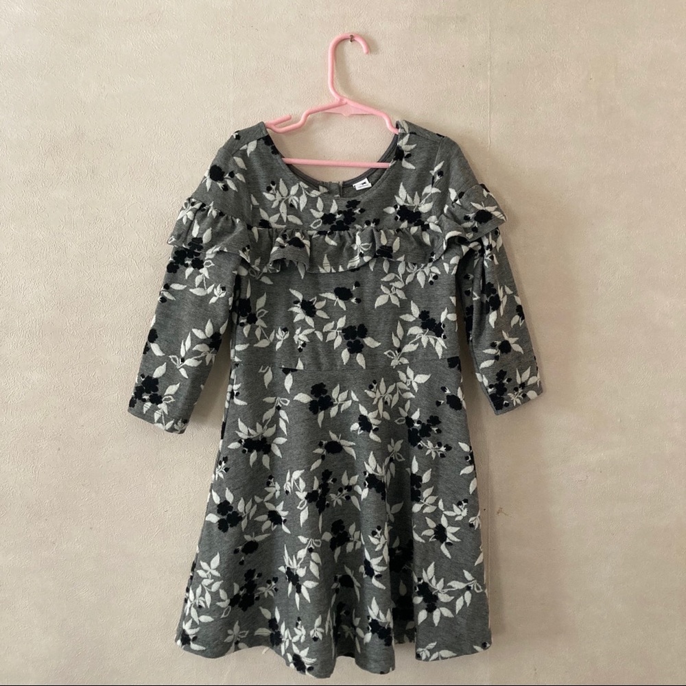 Gorgeous long sleeve dress